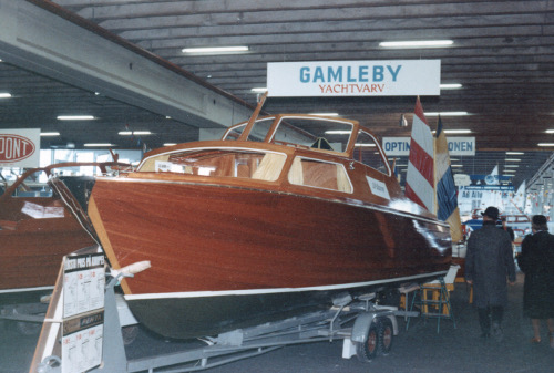 Lill-Saxaren GAMLEBY YACHTVARV 1964, Allt för Sjön.